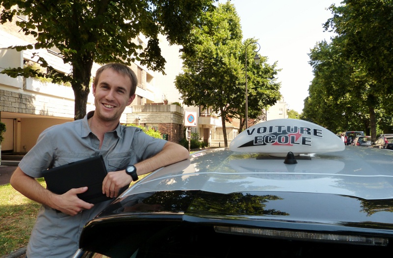 Les tablettes à bord des auto-écoles : Un vrai plus pour les candidats ! Les tablettes à bord des auto-écoles : Un vrai plus pour les candidats !