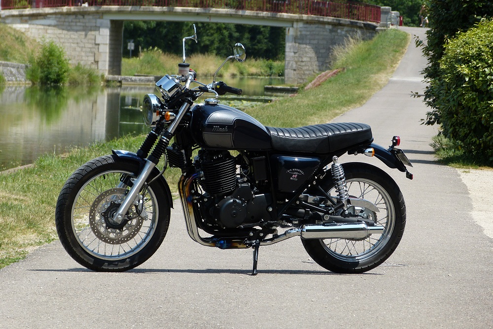 Mash 650 : Petit prix, grosse nostalgie tout de suite après le permis Mash 650 : Petit prix, grosse nostalgie tout de suite après le permis