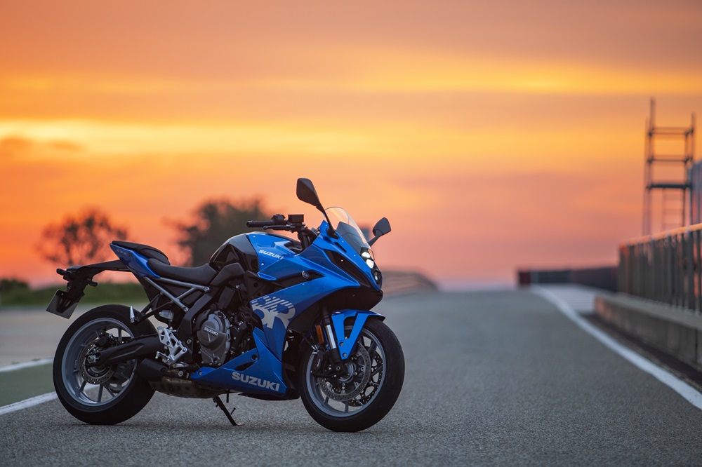 GSX-8R : Une A2 surdouée GSX-8R : Une A2 surdouée