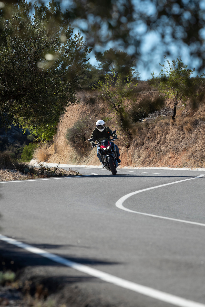 Z500 : A2 sans bridage et sans reproches Z500 : A2 sans bridage et sans reproches