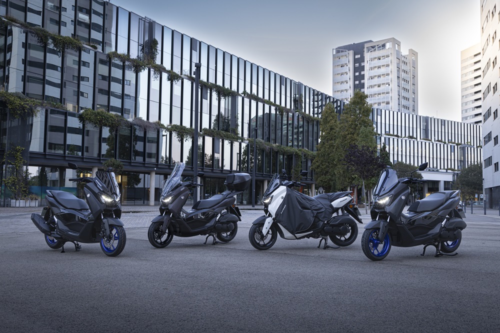 NMAX 125 : Le scooter urbain et compact du permis B NMAX 125 : Le scooter urbain et compact du permis B