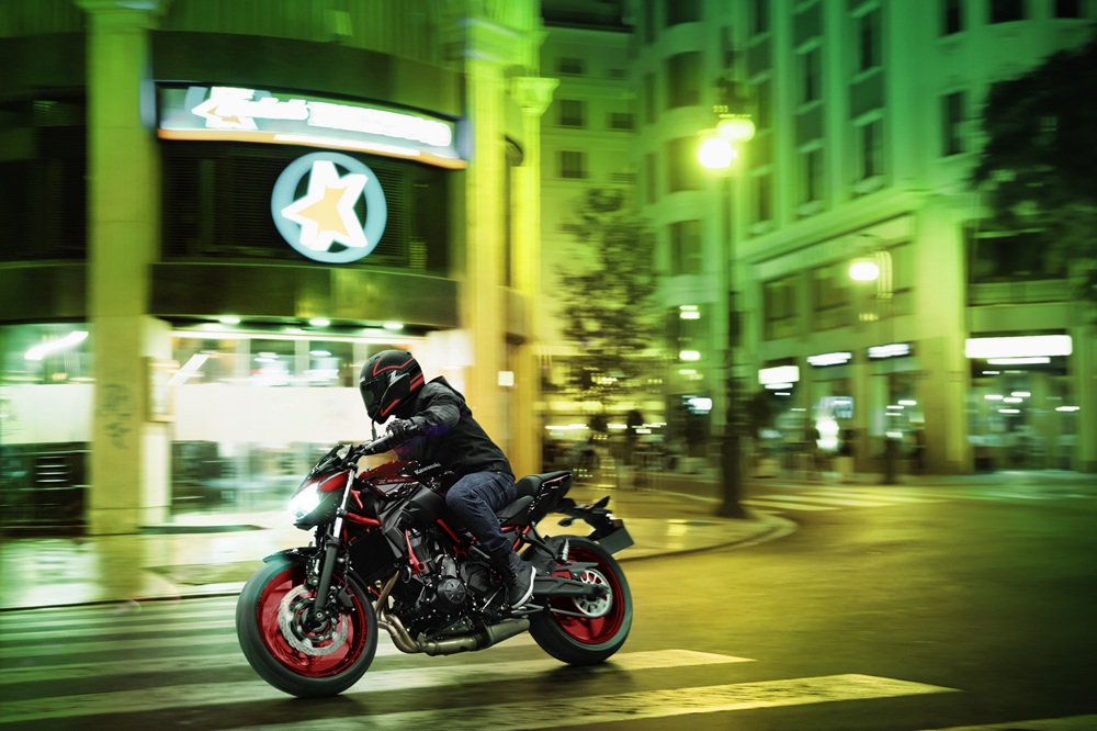 Kawasaki Z650 : Désormais classique, mais toujours efficace pour débuter