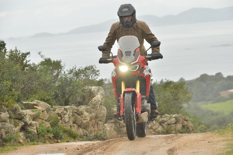 Essai Honda Africa Twin : automatiquement Aventurière