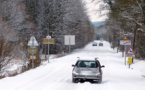 Les 12 règles d’or pour conduire sur la neige en toute sécurité Les 12 règles d’or pour conduire sur la neige en toute sécurité