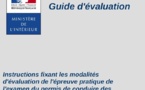 Le guide d'évaluation des inspecteurs pour les permis moto 2014 (1/3)