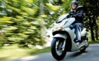 Moto et scooter 125 : Le point sur les permis et les équivalences avec le permis auto Moto et scooter 125 : Le point sur les permis et les équivalences avec le permis auto