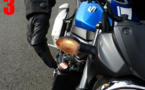 Les vérifs techniques du permis moto sur la Suzuki SV650 en conditions d'examen