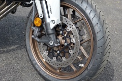 CB650R frein AV