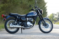 Kawasaki W 230 A2 2025 4