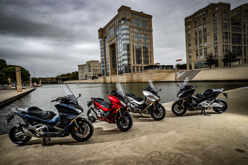 Forza_750_21 couleurs