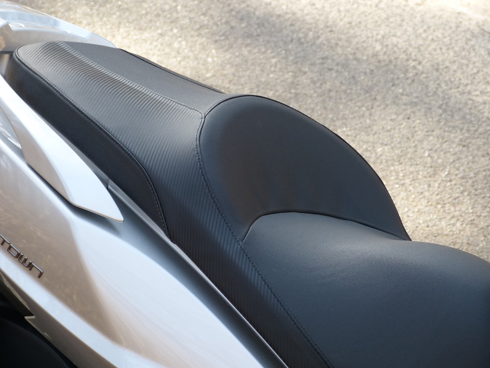 Kymco 125 DTown 9