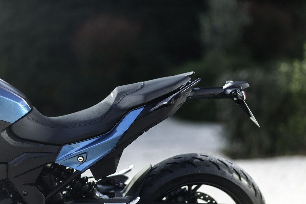 F900R A2 11