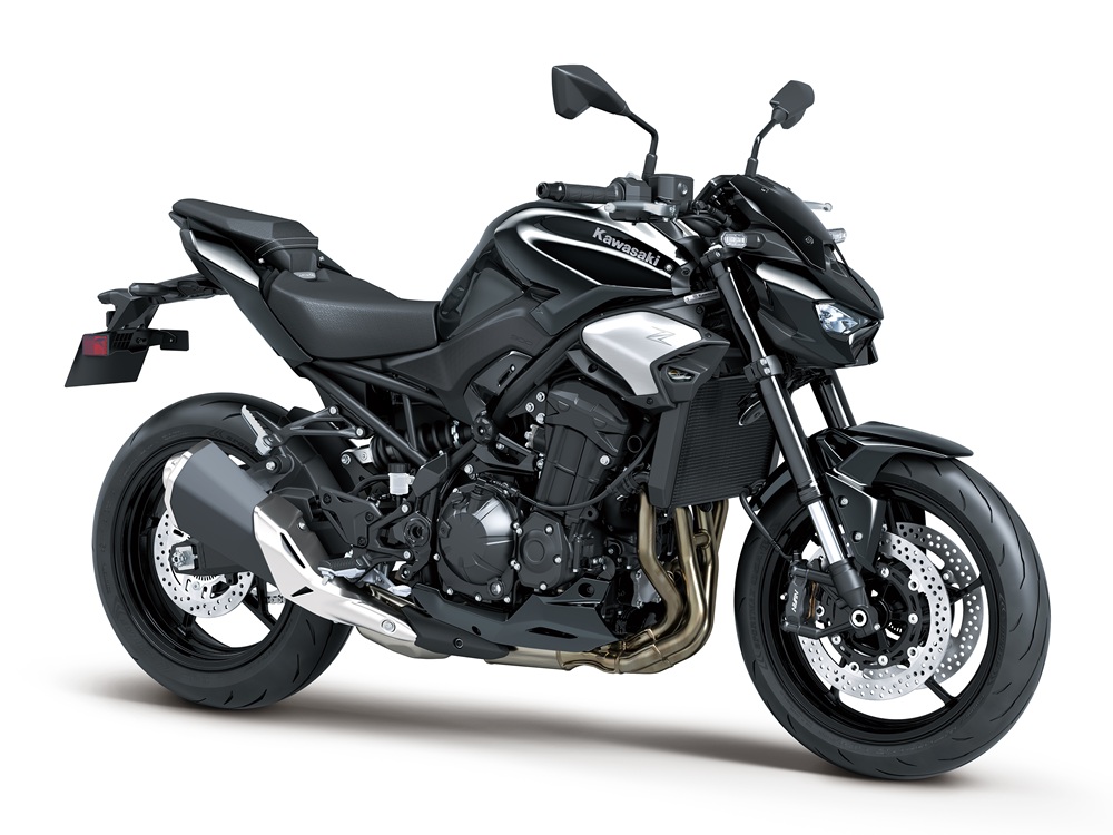 Kawasaki Z900 A2 2025 3