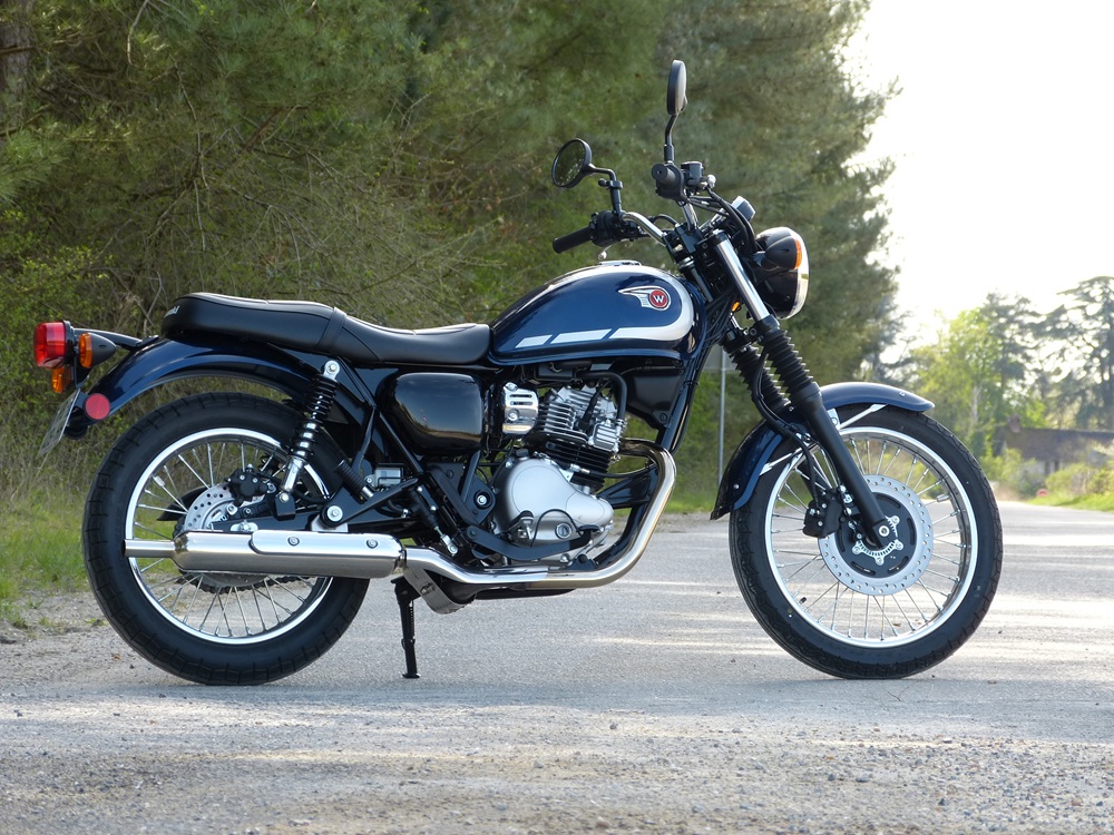 Kawasaki W 230 A2 2025 4