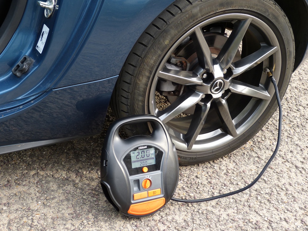 pression pneu gonfleur osram 5
