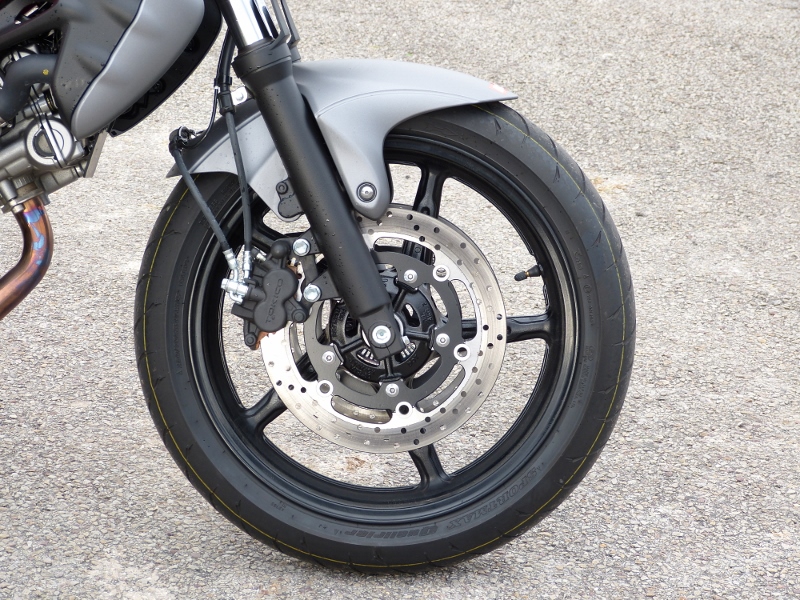 PP Gladius Frein avant  (800x600)